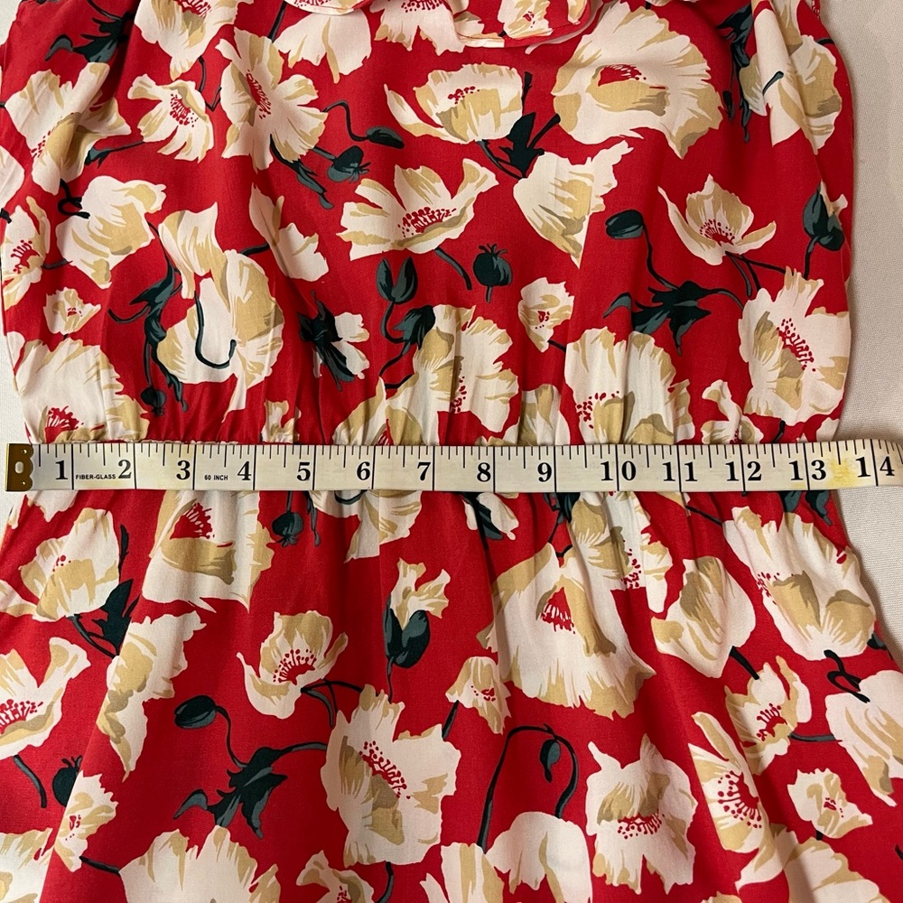 2/$20 -Red & Cream Floral Ruffled Casual Summer Dress / Resort Wear / XS - Picture 5 of 7